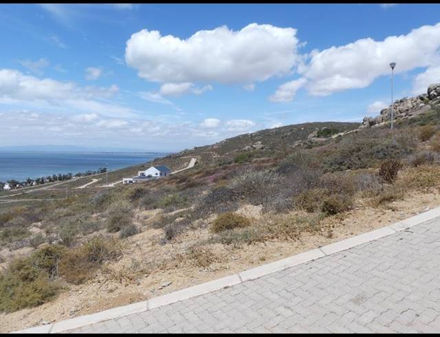 LAND FOR SALE IN ST HELENA VIEWS
